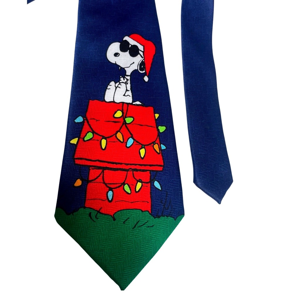 Peanuts Snoopy Vintage 50th Celebration Christmas Tie Men's OS
